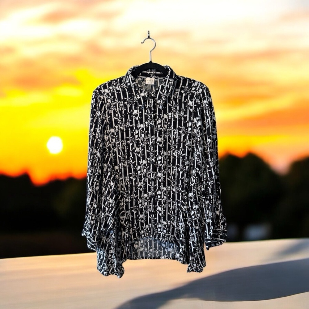 Cupio Black & White Floral & Stripe Print Tunic Top